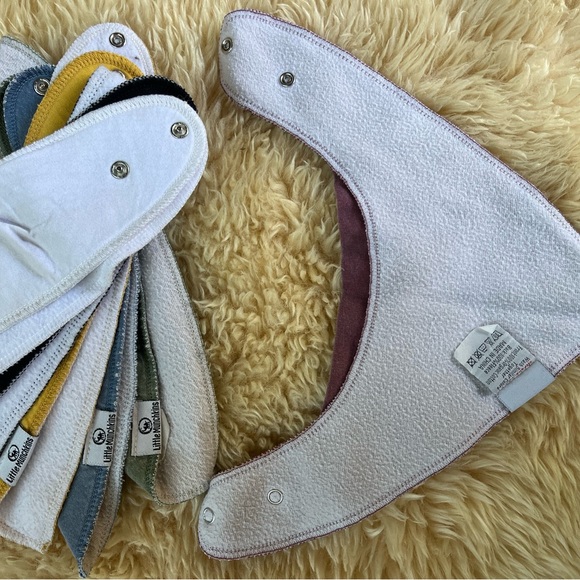 Little Munchkins Drool Bandanas (8) - Picture 4 of 5